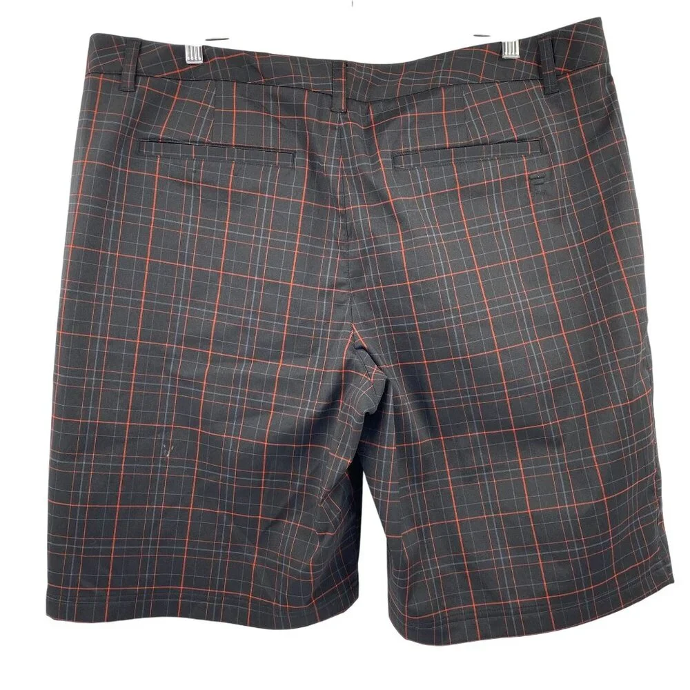 FiLA Sport Men's golf shorts size 40‎ black red plaid pattern quick dry Golfing